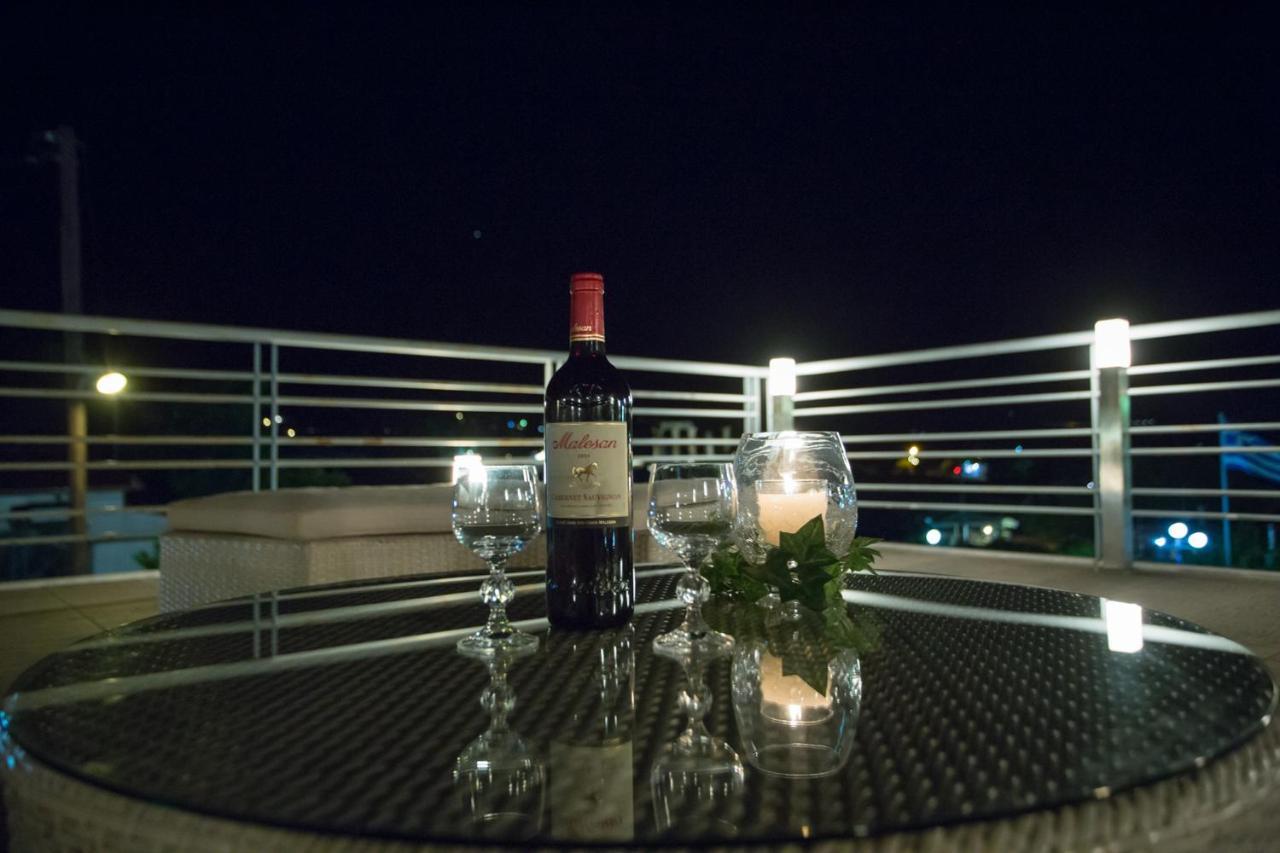 Apollonio Upper View Suites Corinth Exteriör bild