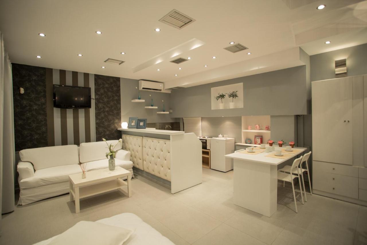 Apollonio Upper View Suites Corinth Exteriör bild